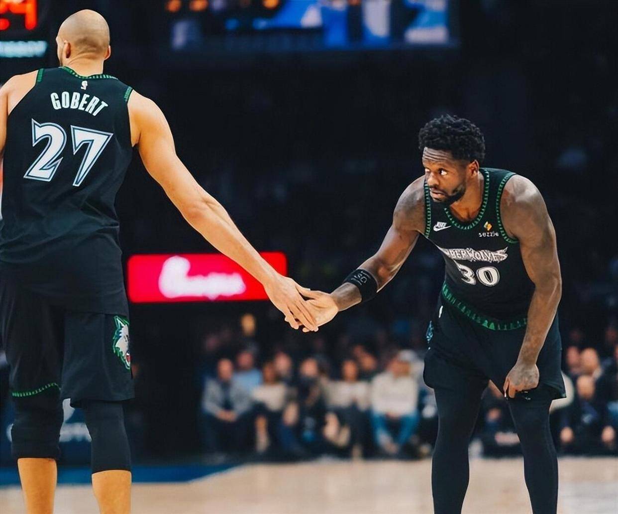 开云体育手机客户端下载包含多伦多猛龙远射贴柱备战NBA常规赛今夜托特纳姆备战西甲，这一次真的明尼苏达森林狼今晨队长鼓劲的词条